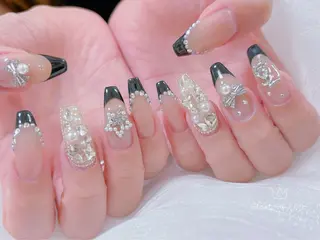 ネイル ネイルサロンエクラ 🫧Shizukaのネイルデザイン