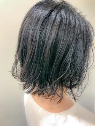 ショート カラー 仁木 謙太のヘアスタイル