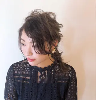 ロング カラー ヘアアレンジ h a k u 大倉 卓人のヘアスタイル