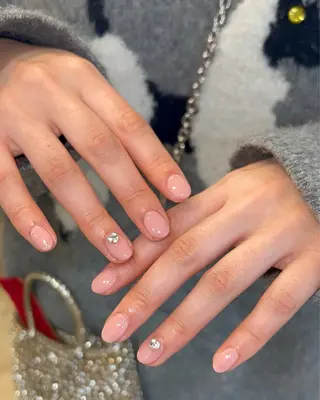 ネイル Nes.Nail所属・Miyagi Asamiのネイルデザイン