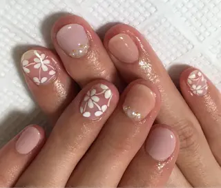 ネイル 浮きにくいフィルイン ｜上品シンプルネイルのネイルデザイン