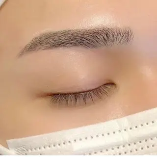 アイブロウ まつげパーマ/眉毛 ［ALBA］のマツエク・マツパデザイン