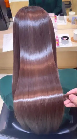 ロング カラー パーマ 間水 和樹のヘアスタイル