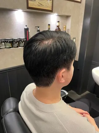 ショート カラー メンズ BroTokyo Barbershop 有楽町店所属・SAKI SAKIのヘアスタイル