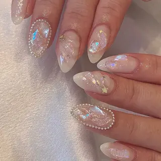 ネイル シュシュ 🎀 girly nailのネイルデザイン