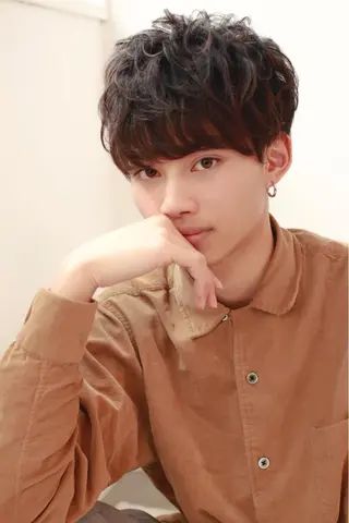 ショート パーマ メンズ BABY 艶髪暗髪ヘア💖達人のヘアスタイル