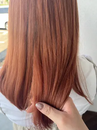 ロング カラー ルプラボウ 尾関　唯那のヘアスタイル