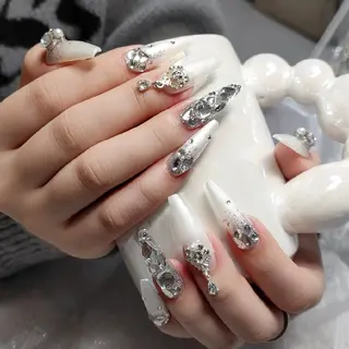 ネイル ＆ME  くんのネイルデザイン