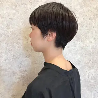 ショート HARUNA🤍 大人ショートヘアのヘアスタイル