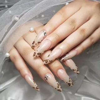 ネイル ビジュード ネイルのネイルデザイン