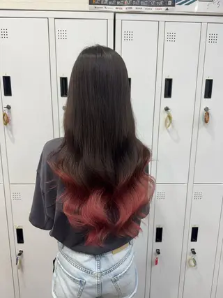 ロング apollo 横浜所属・横浜🦋ハイトーン 🫐シャドウルーツのヘアスタイル