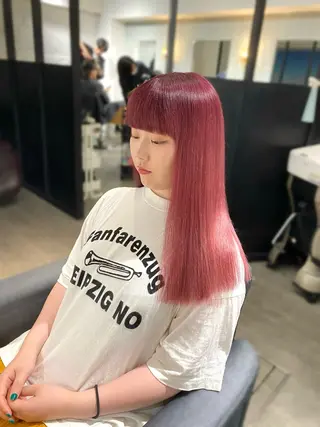 セミロング パーマ 韓国風レイヤーカット 💎髪質改善"yuiのヘアスタイル