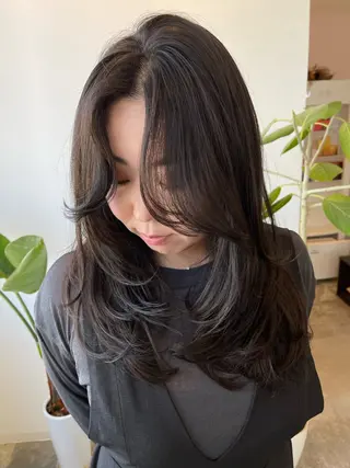 ロング Che'ri所属・海外レイヤー/ レイヤーカット/和田のヘアスタイル