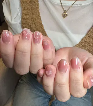 ネイル Atelier Ariのネイルデザイン