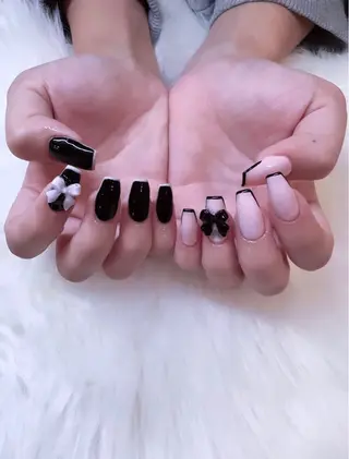 ネイル RÊVIA所属・RÊVIA (レヴィア)のネイルデザイン