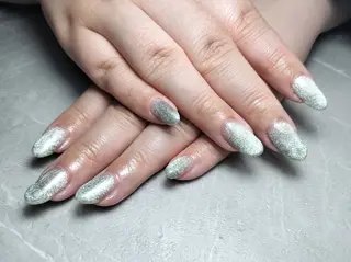 ネイル 佐々 葵のネイルデザイン