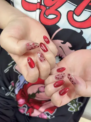 ネイル 💅ネイルハウス🏡 🎀TOMO🎀のネイルデザイン