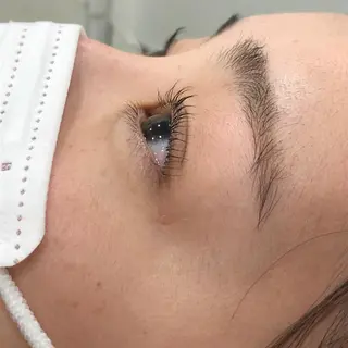 ミディアム マツエク・マツパ 《LB》ラブリエ Nail&eyeのマツエク・マツパデザイン