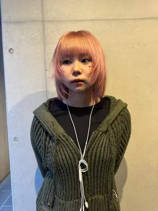 ショート だいち/ブリーチ/ レイヤーカットのヘアスタイル