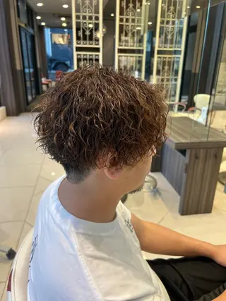 ショート パーマ メンズ メンズ専門 米山諒✂️のヘアスタイル