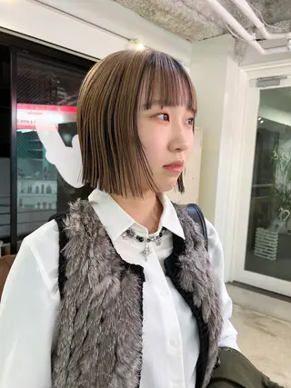 ショート カラー トレンドボブ /ミリヤのヘアスタイル