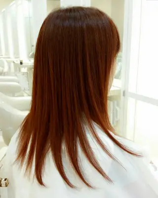 ロング カラー 須賀 一美のヘアスタイル