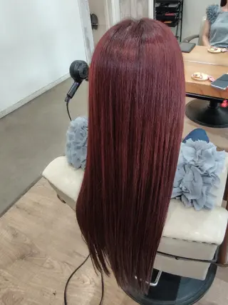 ロング カシスピンクカラー/ ヤマノのヘアスタイル