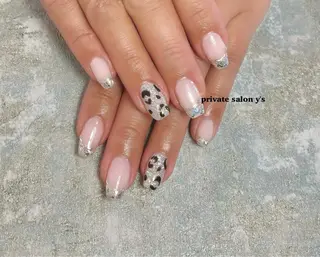 ネイル y' sのネイルデザイン
