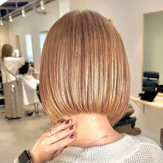 ショート カラー ボブ/韓国ボブ/ブリ ーチ/鈴木康平のヘアスタイル