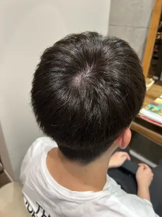 カラー 今野 詩音のヘアスタイル