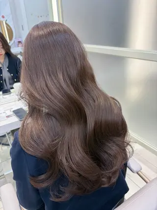 ロング oto🎀×美髪× シースルー前髪🤍のヘアスタイル