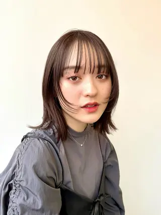 ミディアム ショート/ 似合わせカットモカのヘアスタイル