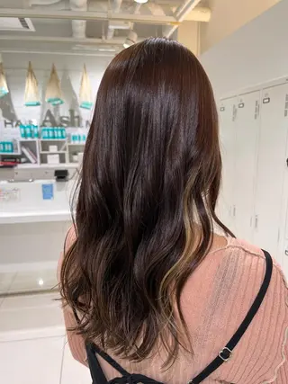 セミロング カラー 【センターパート/ マッシュ】ryokaのヘアスタイル