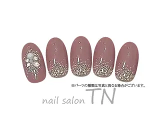 ネイル 矢川 まどかのネイルデザイン