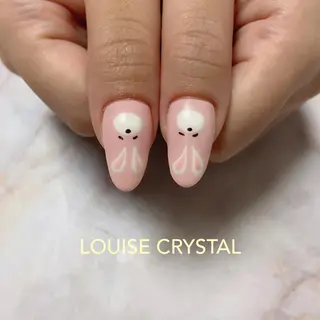 ネイル LOUISE CRYSTALのネイルデザイン
