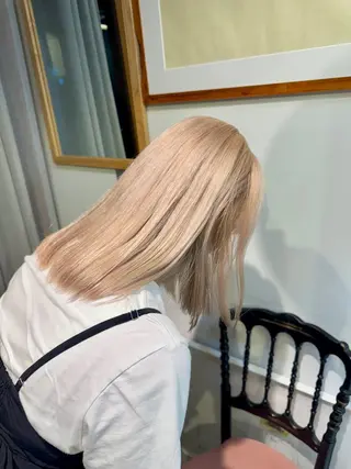 ミディアム カラー 透明感カラー/ハイト ーン/メイク/umiのヘアスタイル