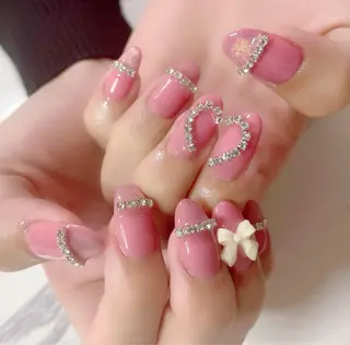 ネイル 畠山 ゆいのネイルデザイン