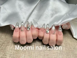 ロング Moomi nail salonのネイルデザイン