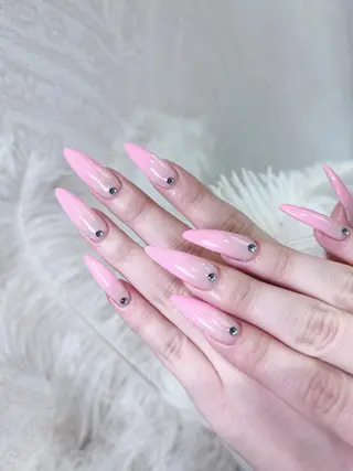 ネイル Ubuntu🎀 ネイルサロン✨のネイルデザイン