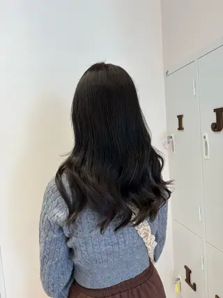ロング 西本 楓華のヘアスタイル
