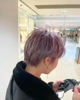 ショート カラー 高橋 芽衣のヘアスタイル