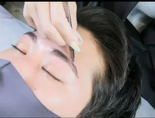 メンズ アイブロウ Royal eyelashのマツエク・マツパデザイン