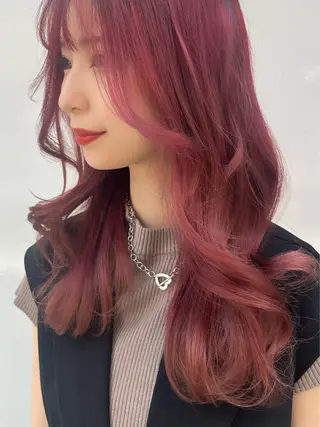 DEARiUM所属・DEARiUM店長 小出真由のヘアスタイル