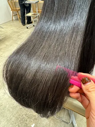 ロング Ence 銀座所属・植木 まりなのヘアスタイル