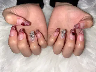 ネイル M Hのネイルデザイン