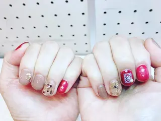 ネイル BOO!STYLE所属・オイカワ アユミのネイルデザイン