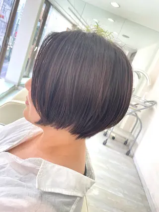 ショート カラー チーフデザイナー 西川凌史のヘアスタイル