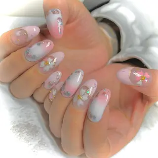 ネイル LULU LIMAのネイルデザイン