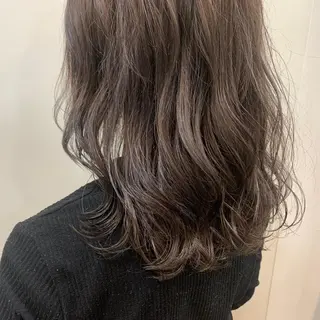 ミディアム 大江 美穂のヘアスタイル