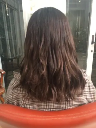 セミロング カラー パーマ ヘアアレンジ メンズパーマの巨匠 鈴木純のヘアスタイル